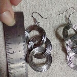 Huge silvertone wire dangle circles large earrings